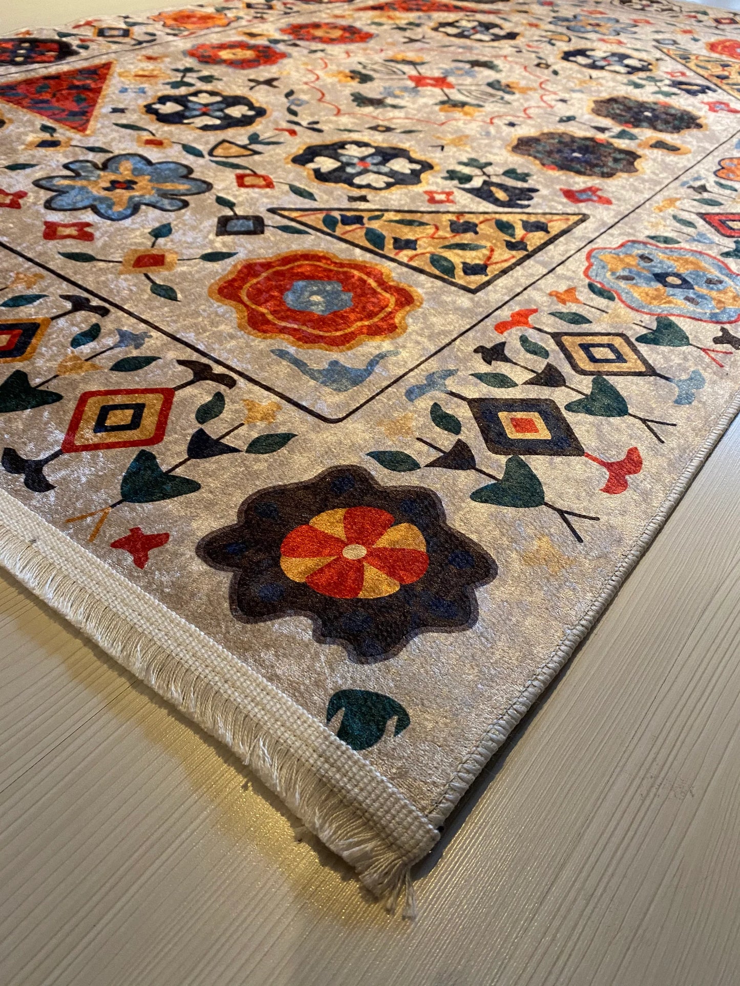 Conception moderne de moderne moderne du tapis soigneusement tricoté