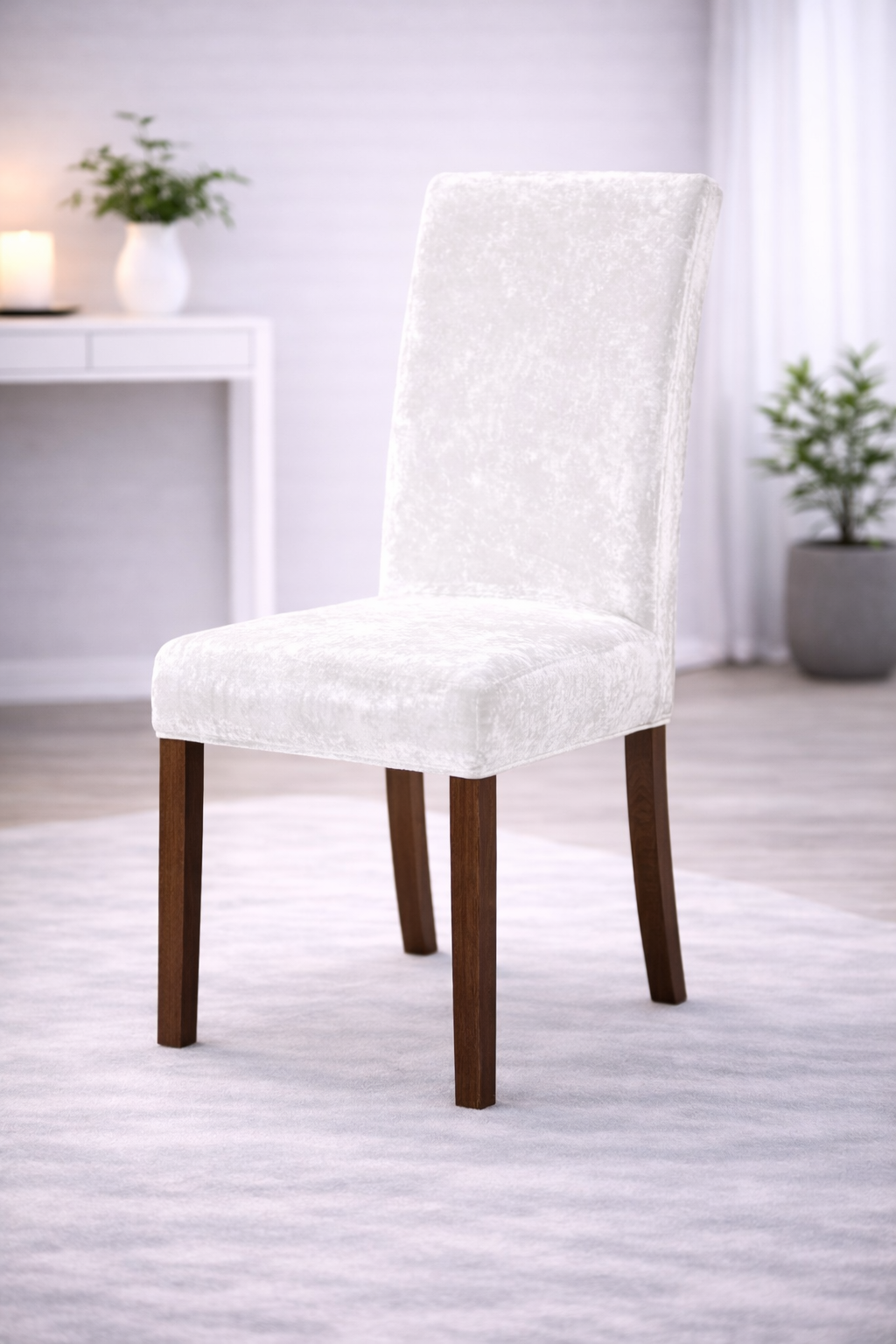 Elastische Stuhlbezüge für alle gängigen Stuhlformen GLANZ