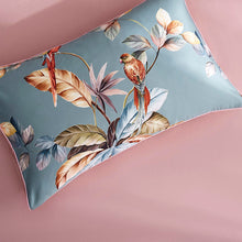 Load image into Gallery viewer, 4 Set parrot with flower blue (100% Egyptian cotton)
