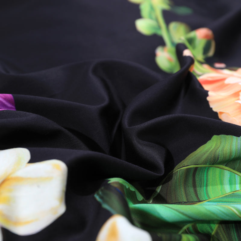 Bed linen colorful roses on black (100% Egyptian cotton)