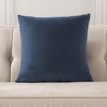 Load image into Gallery viewer, Pillowcases plain colors / modern designs
